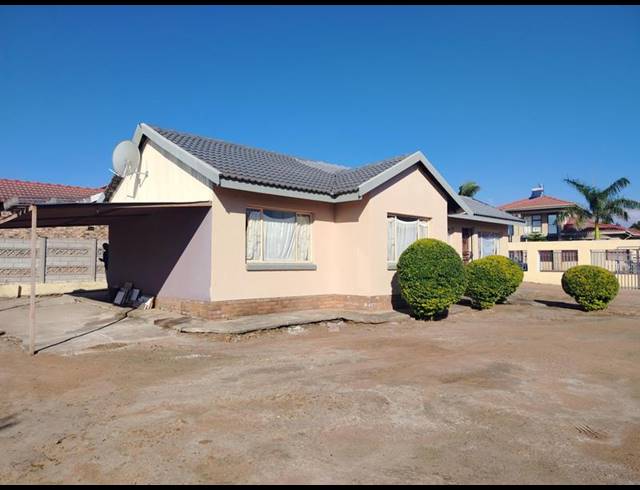 3 BEDROOM PROPERTY TO RENT IN FLORA PARK